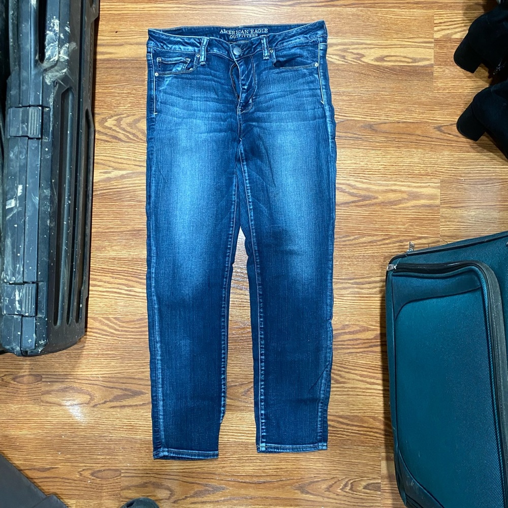 AE Jeans